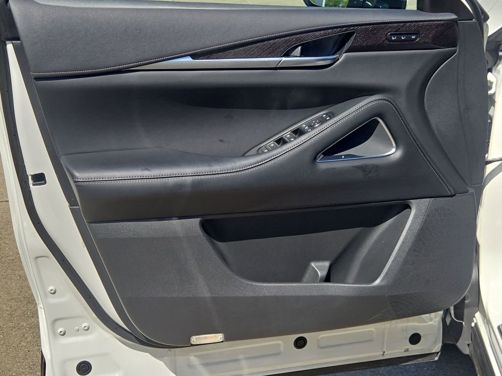 Used 2023 INFINITI QX60 Sensory w/ Vision Package image 13