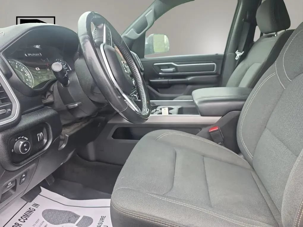 Used 2022 RAM 1500 Big Horn AWD/4WD image 9