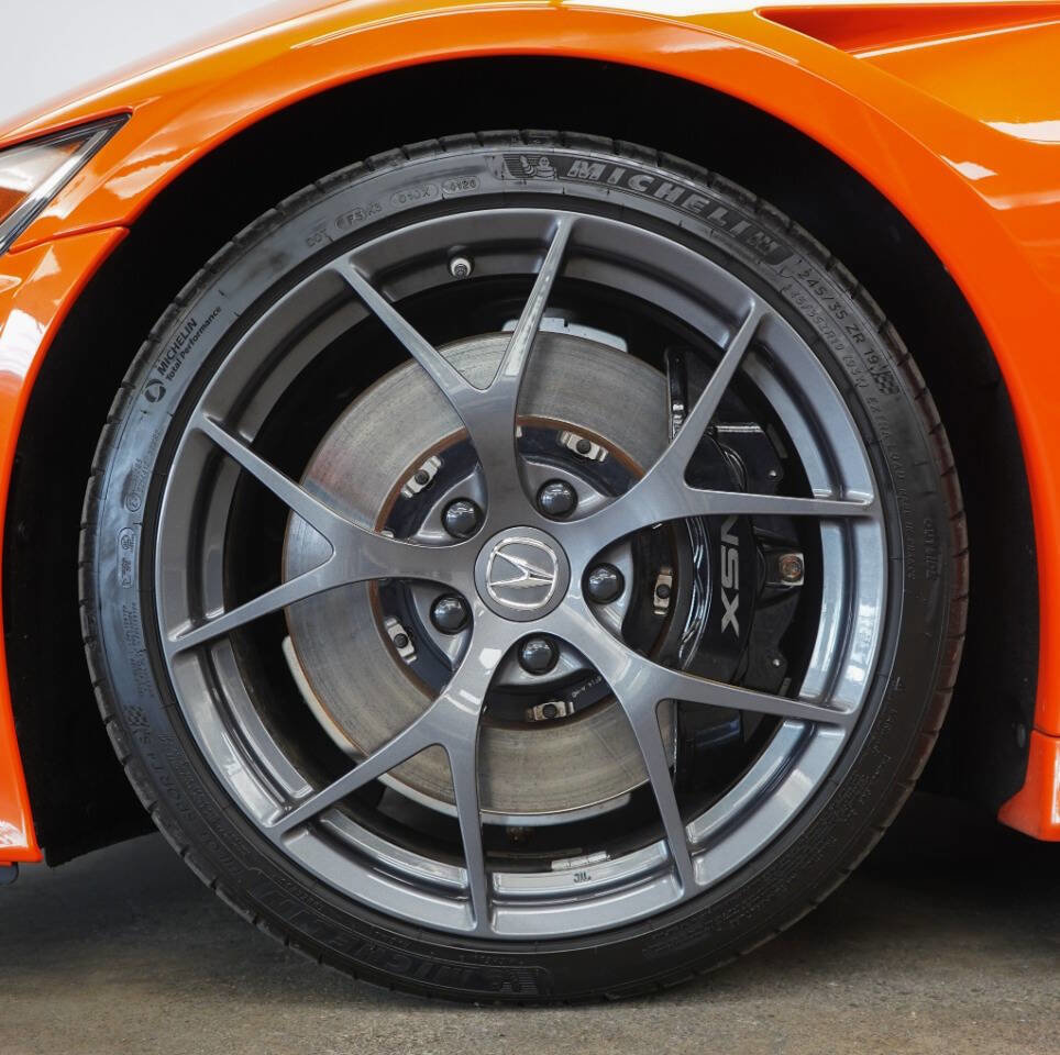 Used 2019 Acura NSX AWD/4WD image 8