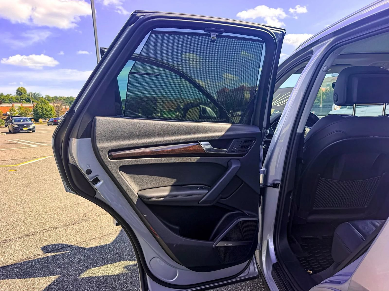 Used 2019 Audi Q5 2.0T Premium Plus w/ Premium Plus Package AWD/4WD image 11