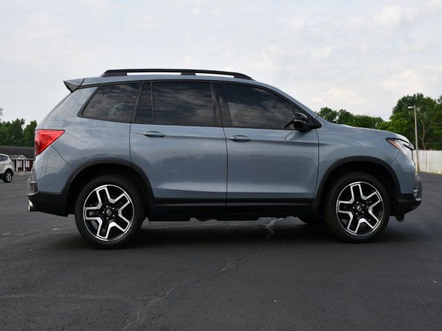 Used 2023 Honda Passport Elite image 8