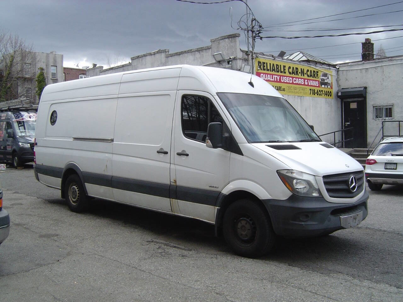 Used 2014 Mercedes-Benz Sprinter 2500 image 2