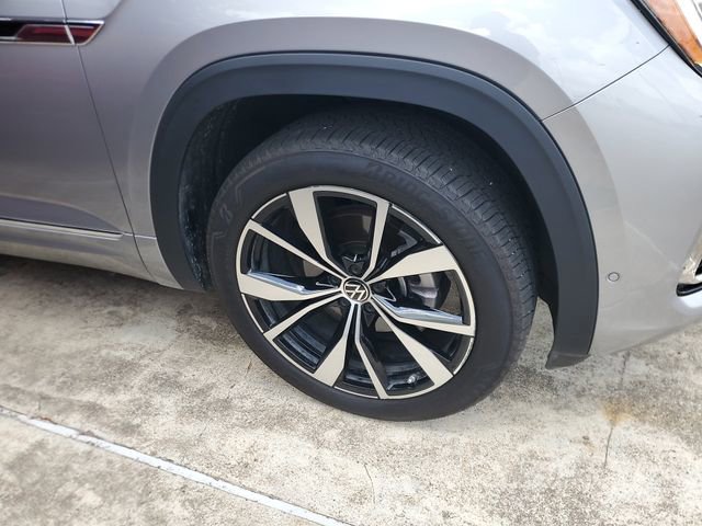 Used 2024 Volkswagen Atlas SEL Premium R-Line image 4