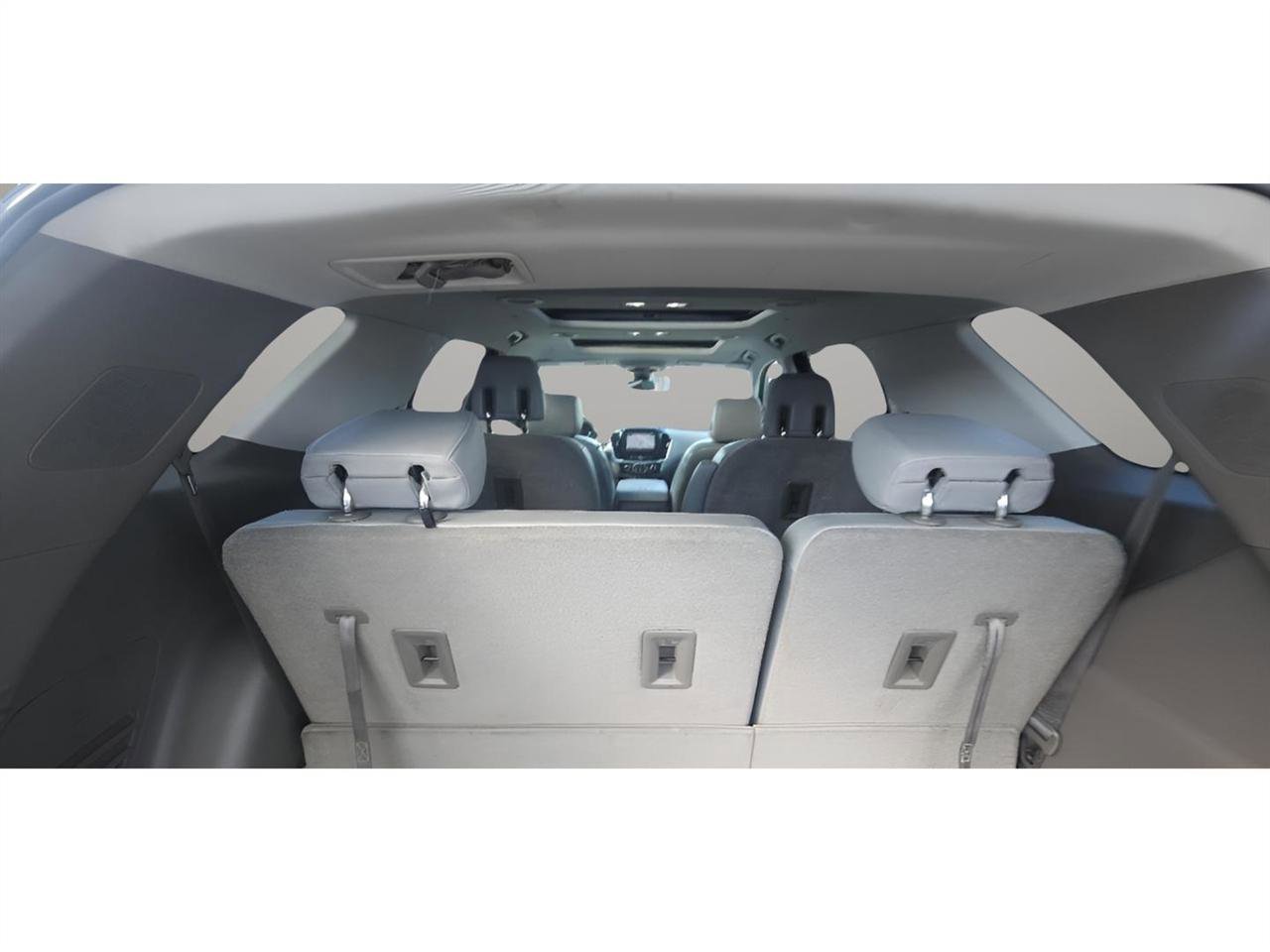 Used 2018 Chevrolet Traverse LT AWD/4WD image 24