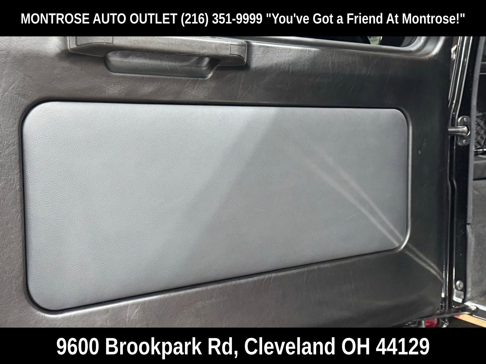 Used 2016 Mercedes-Benz G 550 image 41