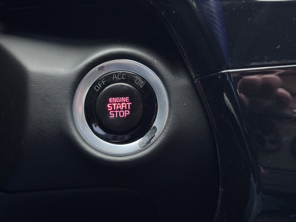 Used 2015 Kia K900 Luxury image 6