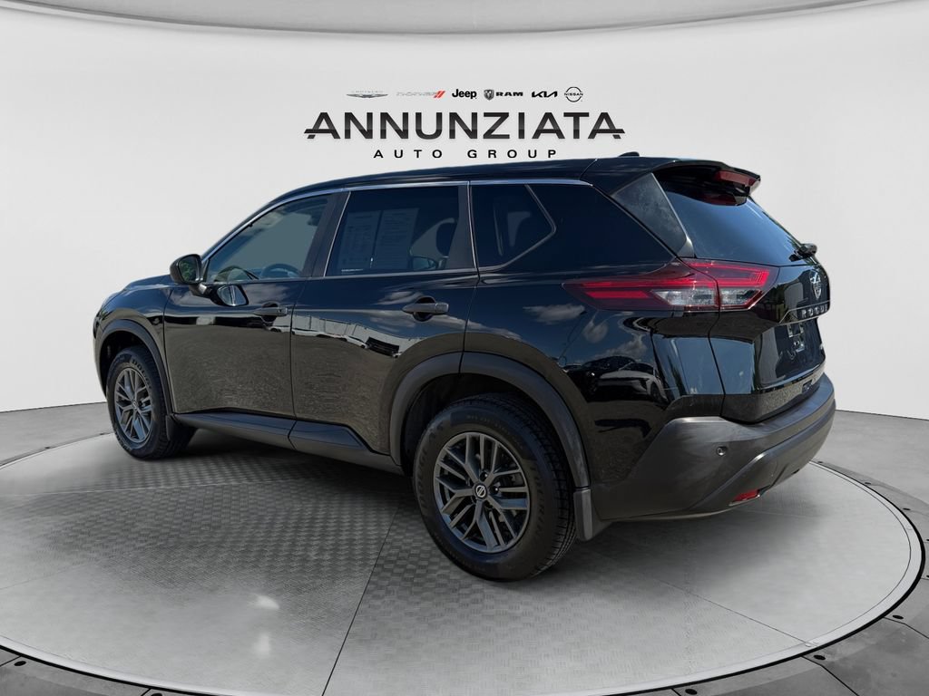 Used 2021 Nissan Rogue S AWD/4WD image 3