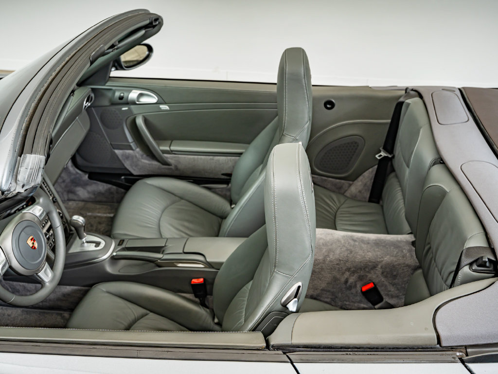 Used 2006 Porsche 911 Carrera S RWD image 29