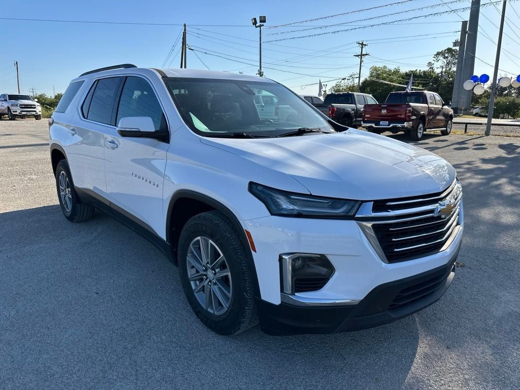 Used 2022 Chevrolet Traverse LT w/ LPO, Floor Liner Package FWD image 3