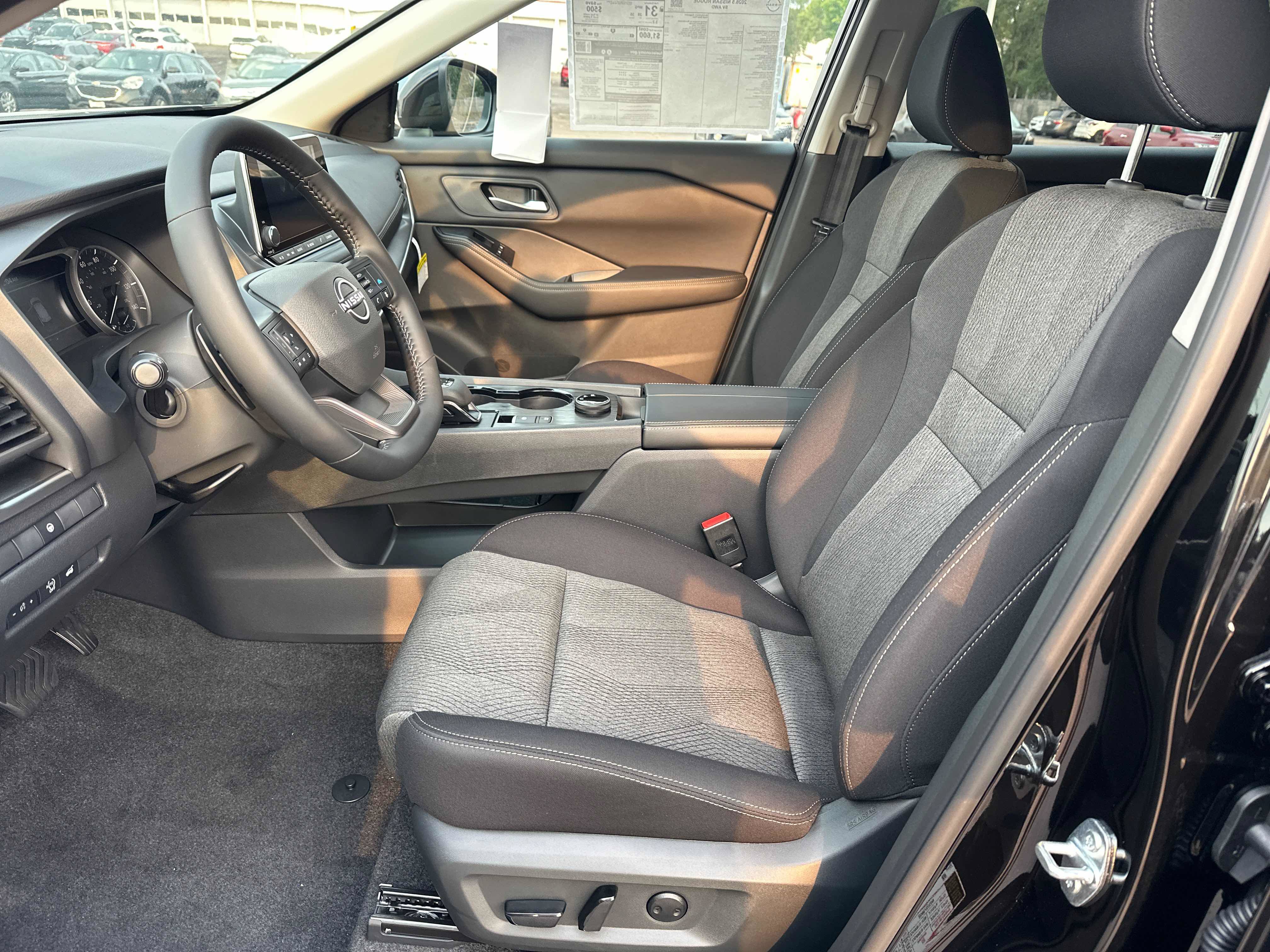 New 2026 Nissan Rogue SV w/ Cold Weather Package AWD/4WD image 22
