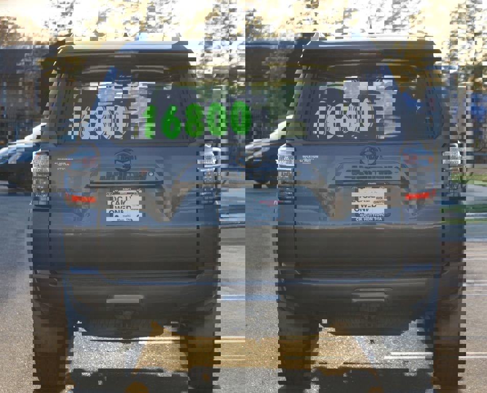 Used 2017 Toyota 4Runner SR5 image 3