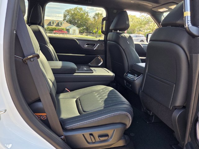 New 2026 INFINITI QX80 Autograph AWD/4WD image 21