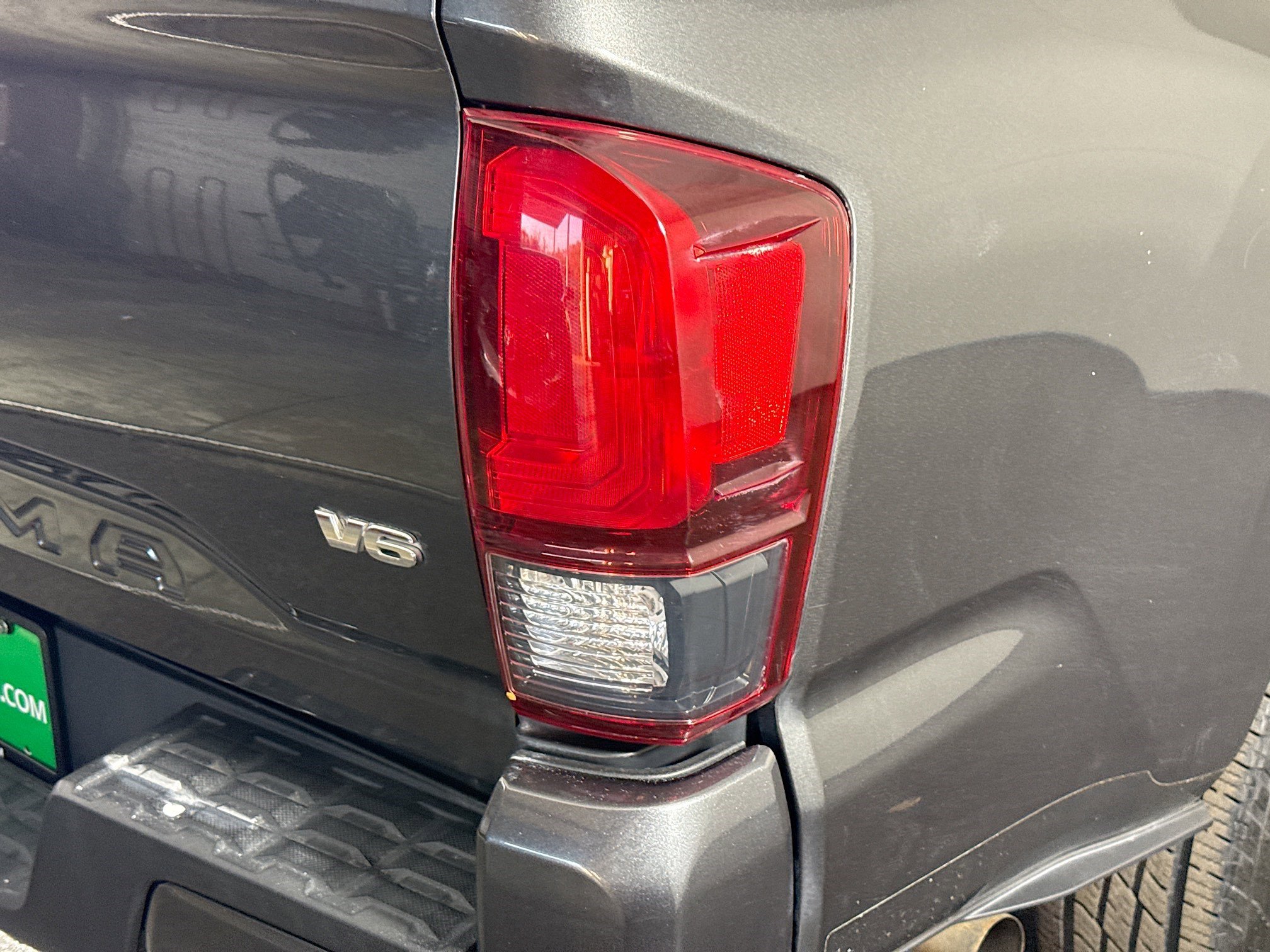 Used 2019 Toyota Tacoma SR w/ SR Convenience Package AWD/4WD image 33