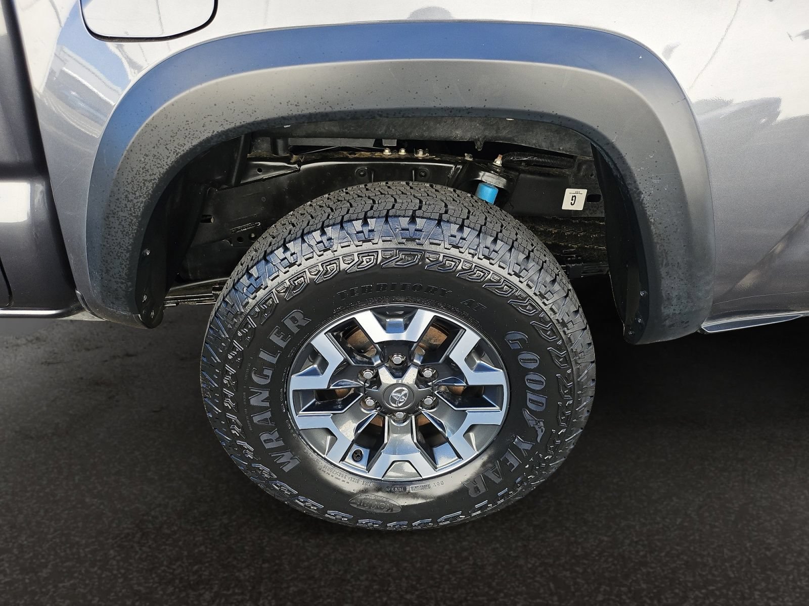 Used 2023 Toyota Tacoma TRD Off-Road w/ Technology Package AWD/4WD image 46