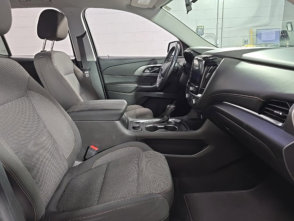 Used 2019 Chevrolet Traverse LT AWD/4WD image 34