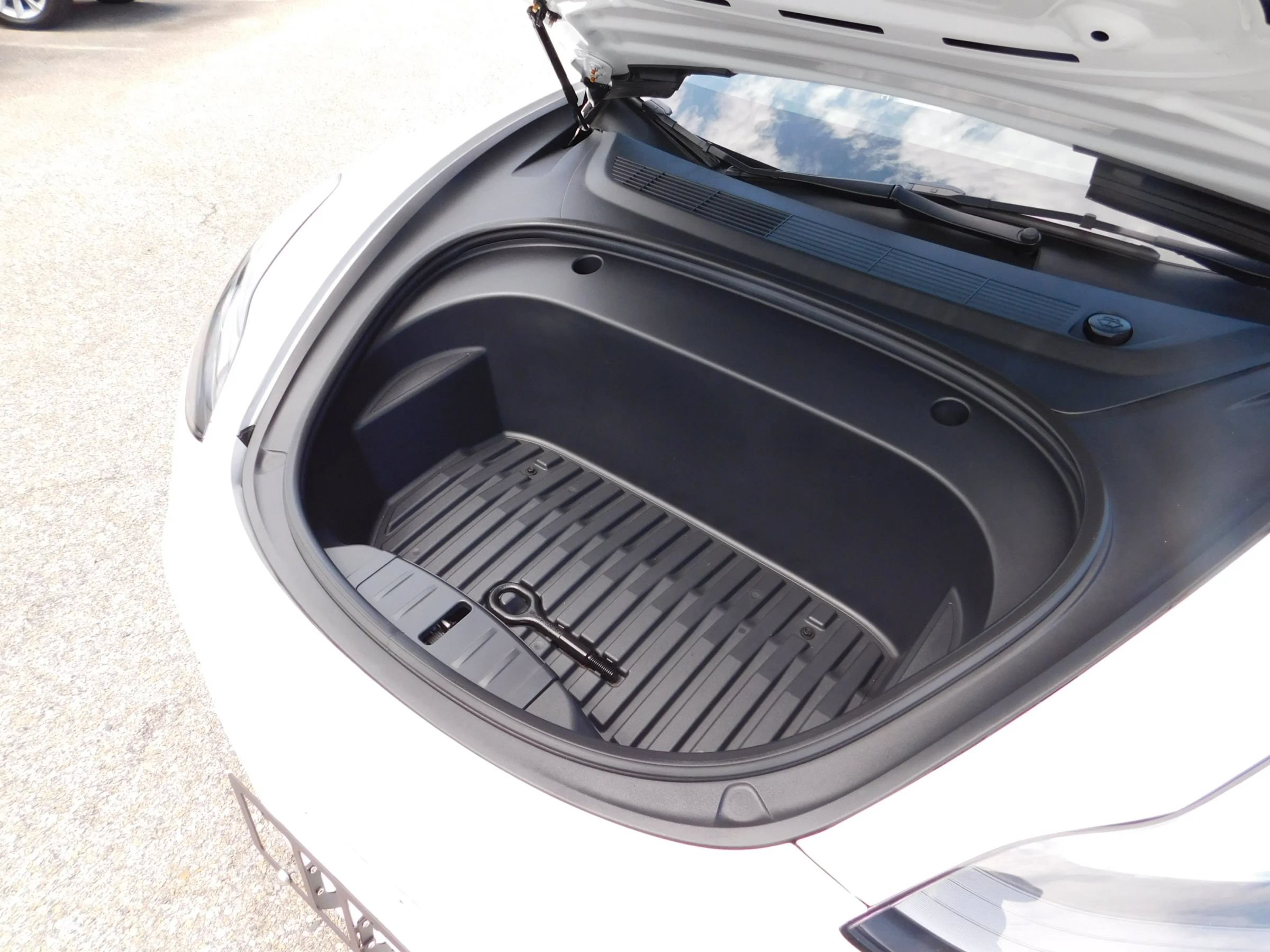 Used 2022 Tesla Model 3 Long Range AWD/4WD image 23