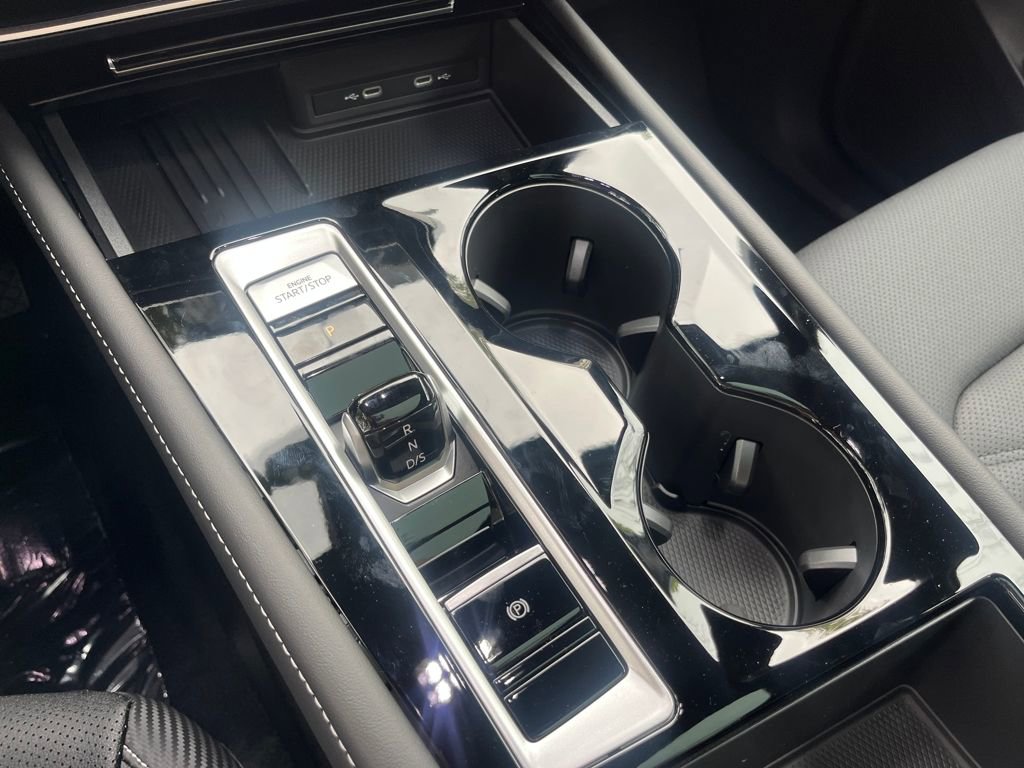 New 2026 Volkswagen Atlas Cross Sport SE image 14