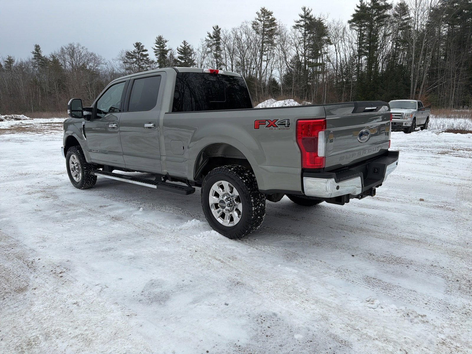 Certified 2019 Ford F350 Lariat w/ Lariat Ultimate Package image 5