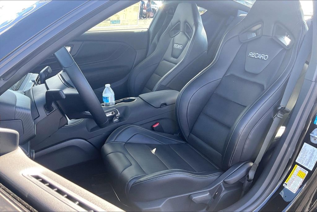 New 2025 Ford Mustang GT Premium w/ GT Performance Package image 9