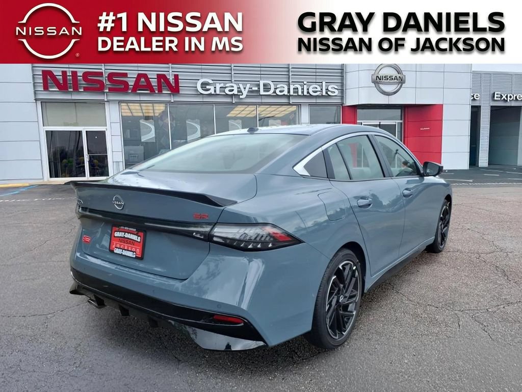 New 2026 Nissan Sentra SR w/ SR Premium Package FWD image 7