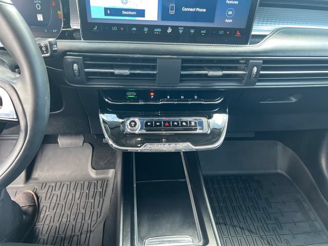 Used 2024 Lincoln Corsair AWD image 22