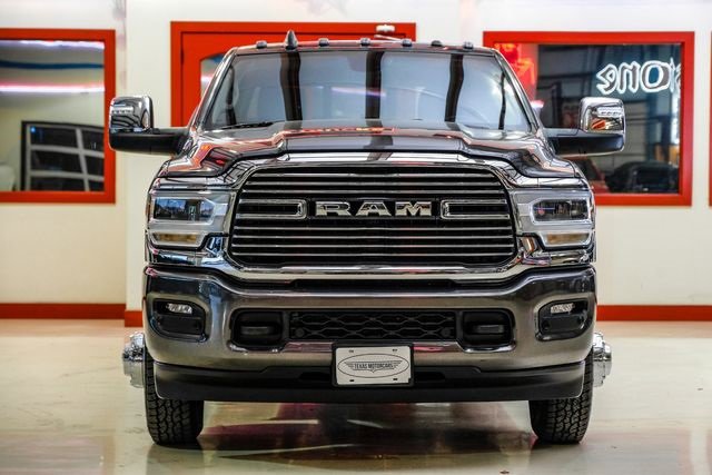 Used 2023 RAM 3500 Laramie image 10