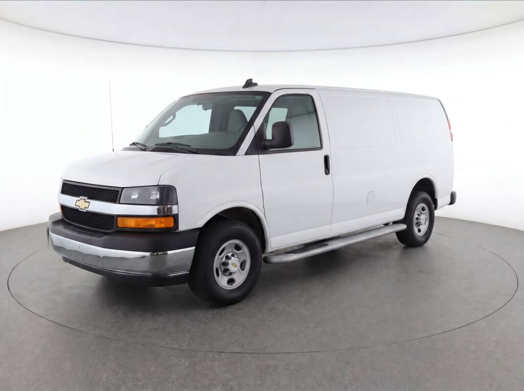 Used 2024 Chevrolet Express 2500 w/ Driver Convenience Package RWD image 3