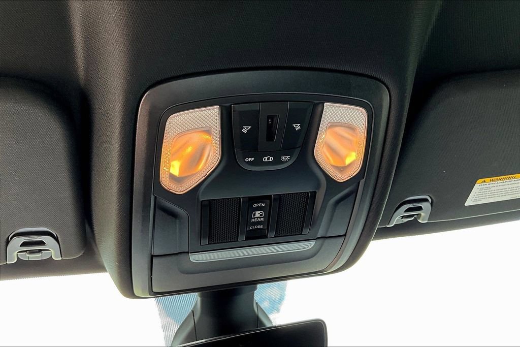 Used 2020 RAM 1500 Big Horn AWD/4WD image 18
