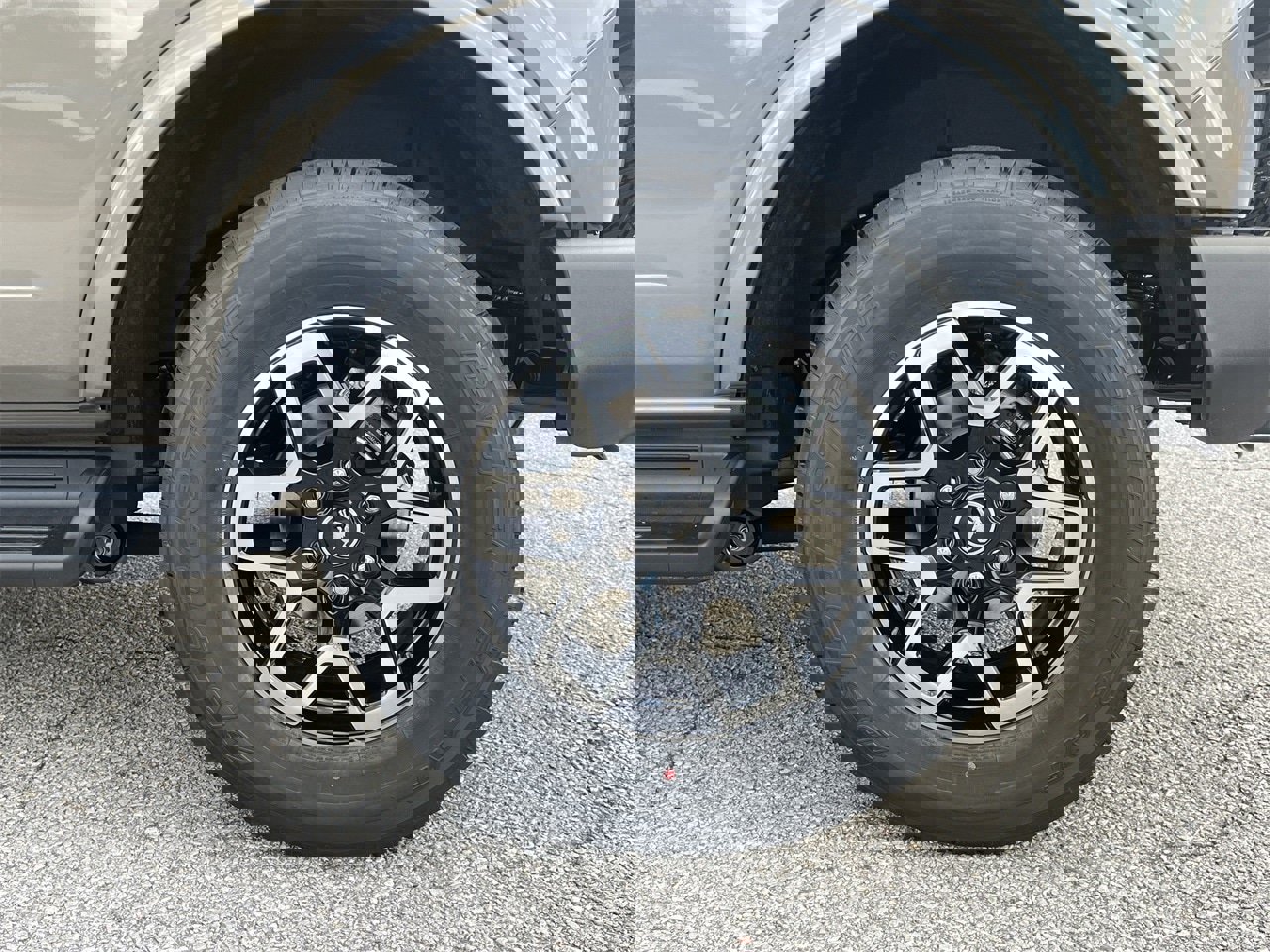 New 2025 Ford Bronco Outer Banks image 27