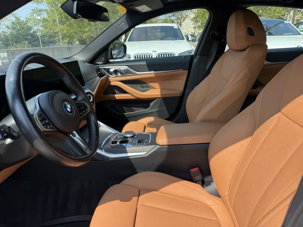 Used 2023 BMW i4 eDrive40 w/ M Sport Package RWD image 3