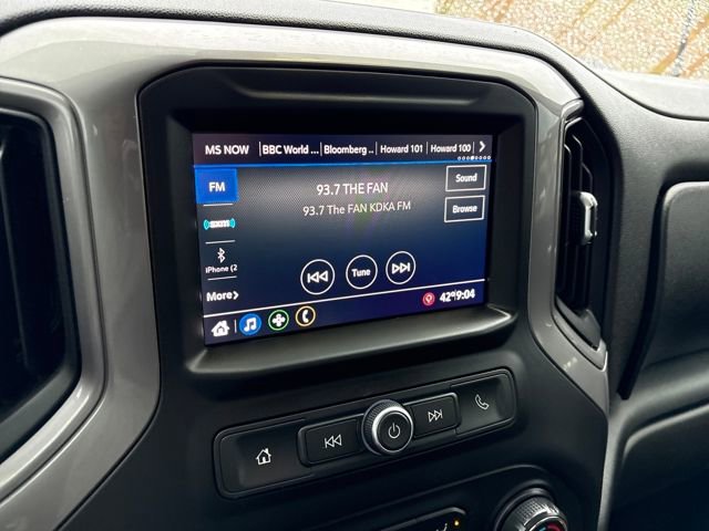 Used 2021 Chevrolet Silverado 1500 Custom Trail Boss w/ LPO, Dark Essentials Package image 16