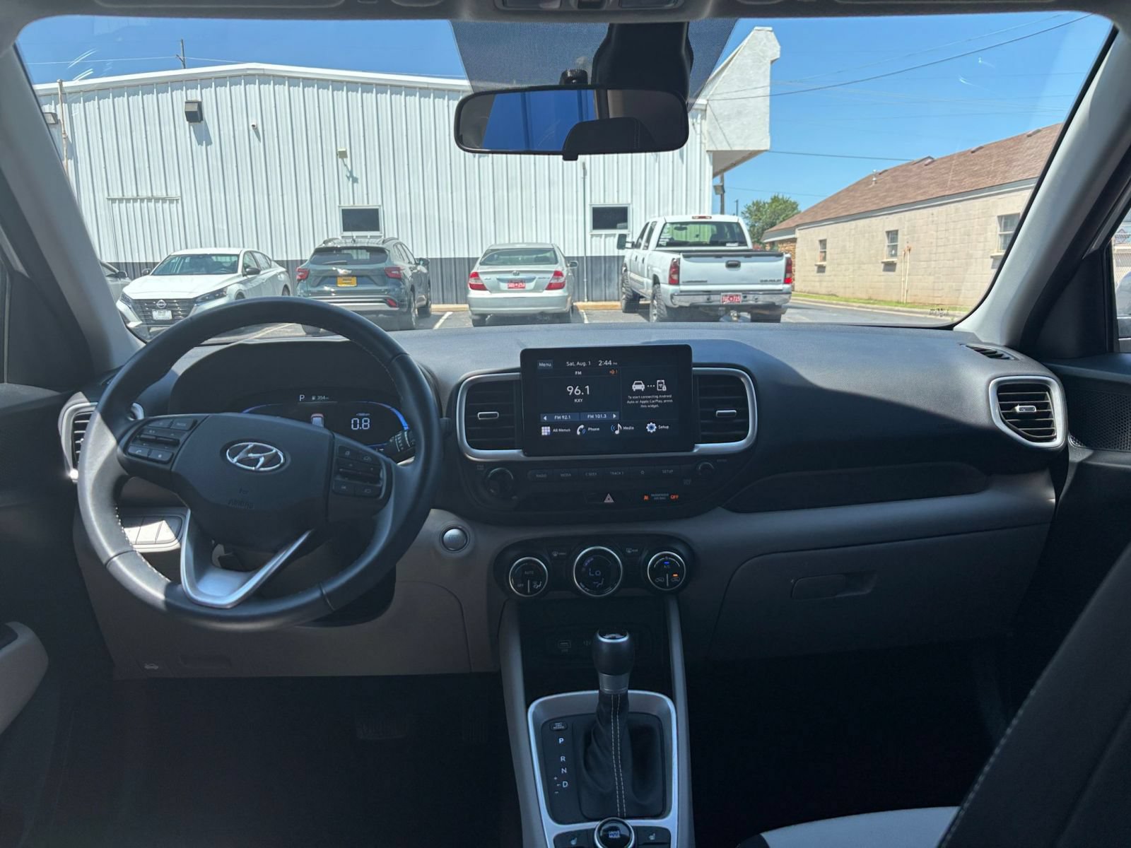 Used 2026 Hyundai Venue SEL FWD image 33