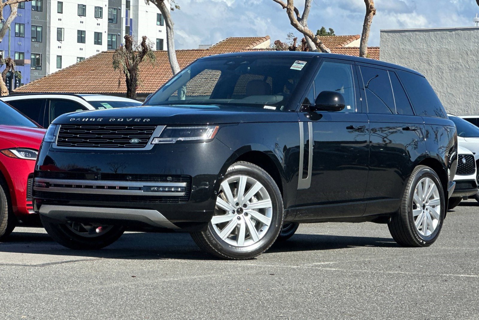 New 2026 Land Rover Range Rover SE