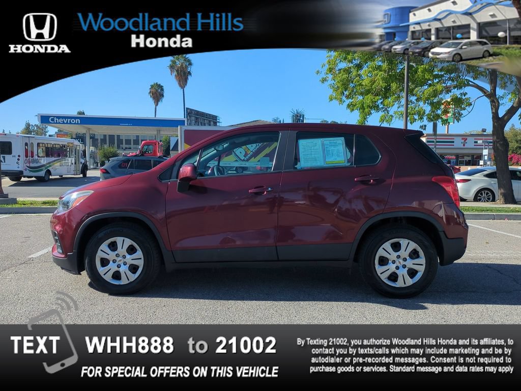 Used 2017 Chevrolet Trax LS FWD image 8