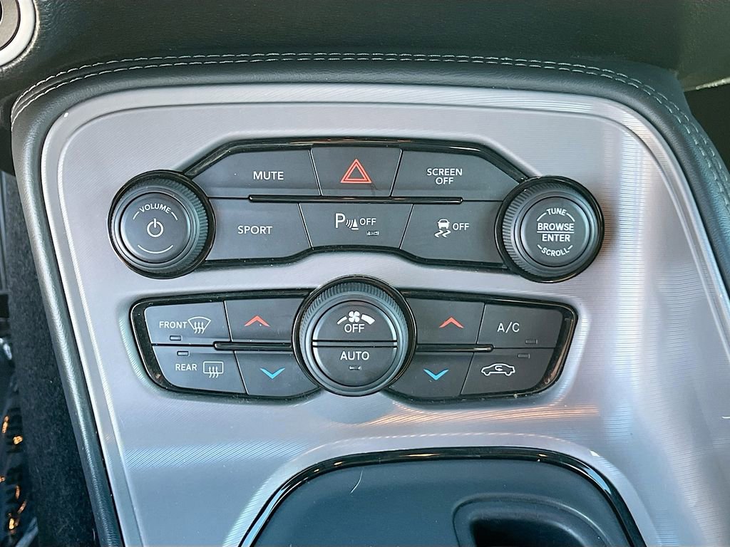 Used 2023 Dodge Challenger R/T RWD image 16
