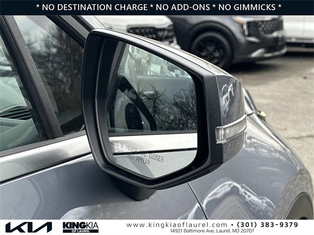Used 2025 Kia Sportage EX image 15