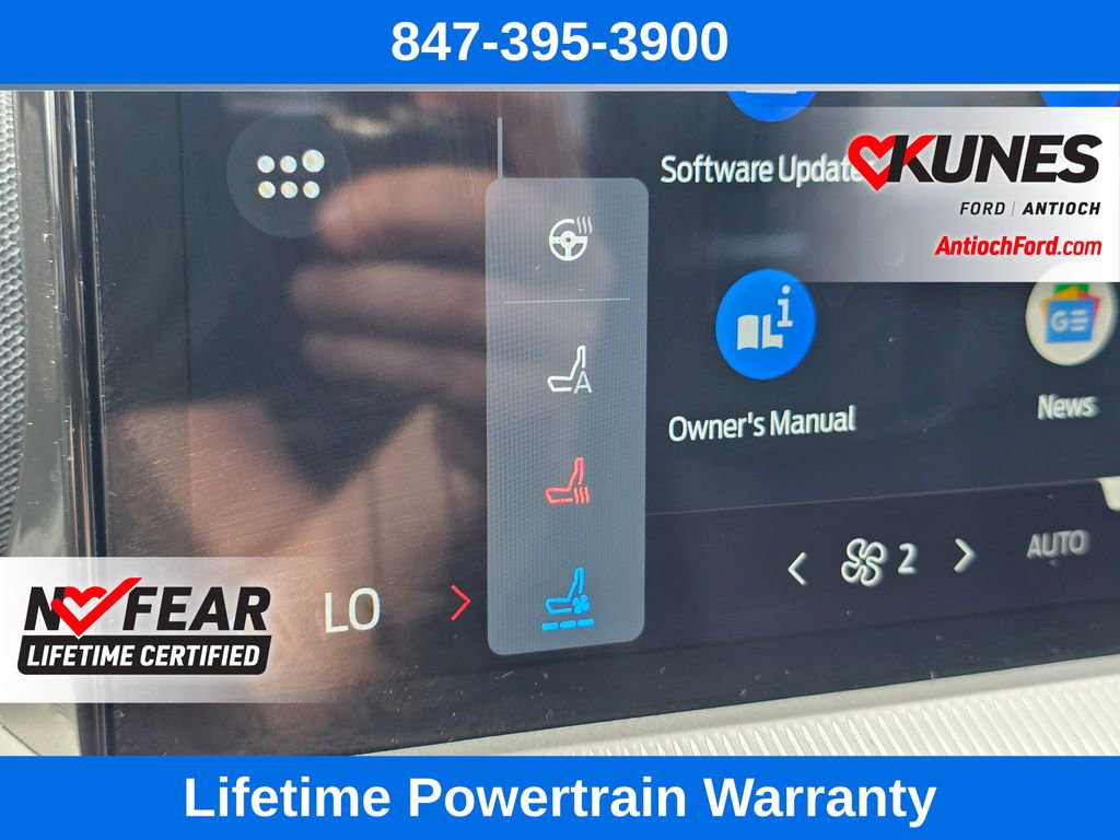 Used 2025 Ford Explorer Platinum w/ LUX Leather Package AWD/4WD image 60