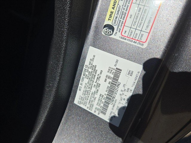 Used 2014 Ford Mustang GT Premium w/ Equipment Group 402A RWD image 23