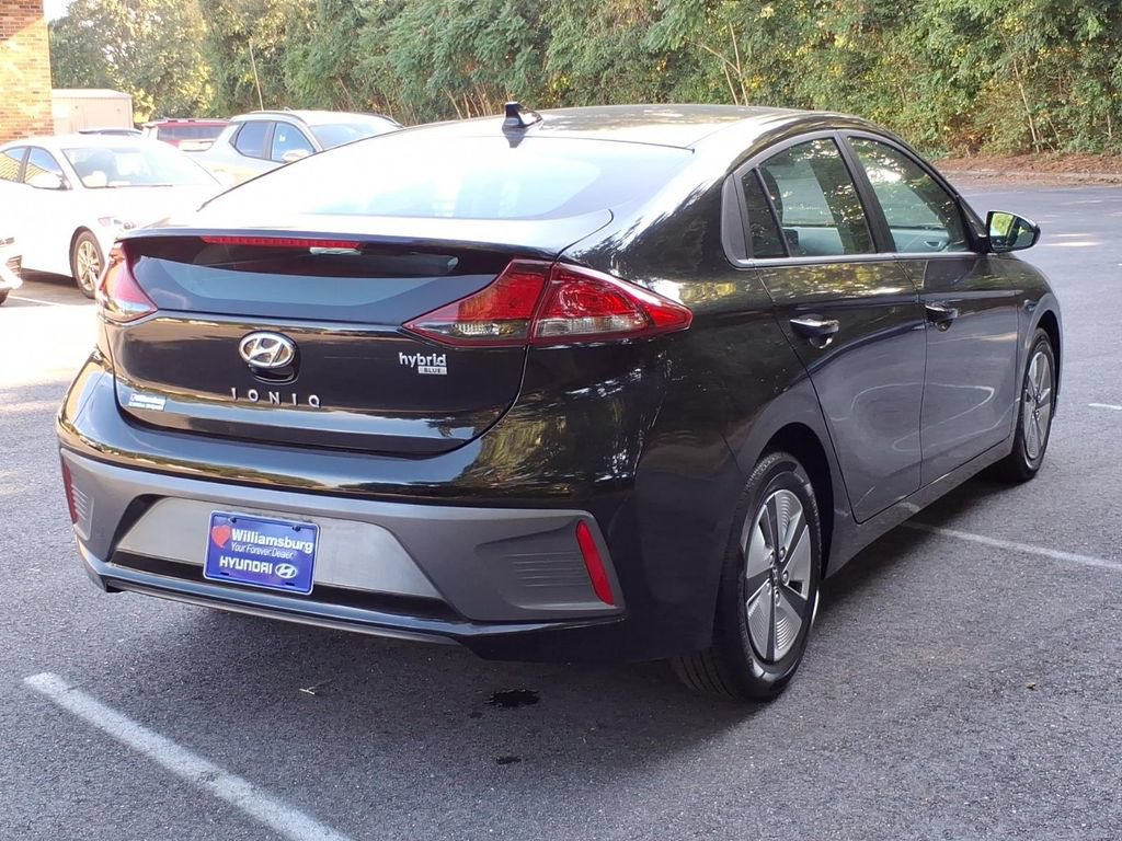 Used 2022 Hyundai Ioniq Blue FWD image 9