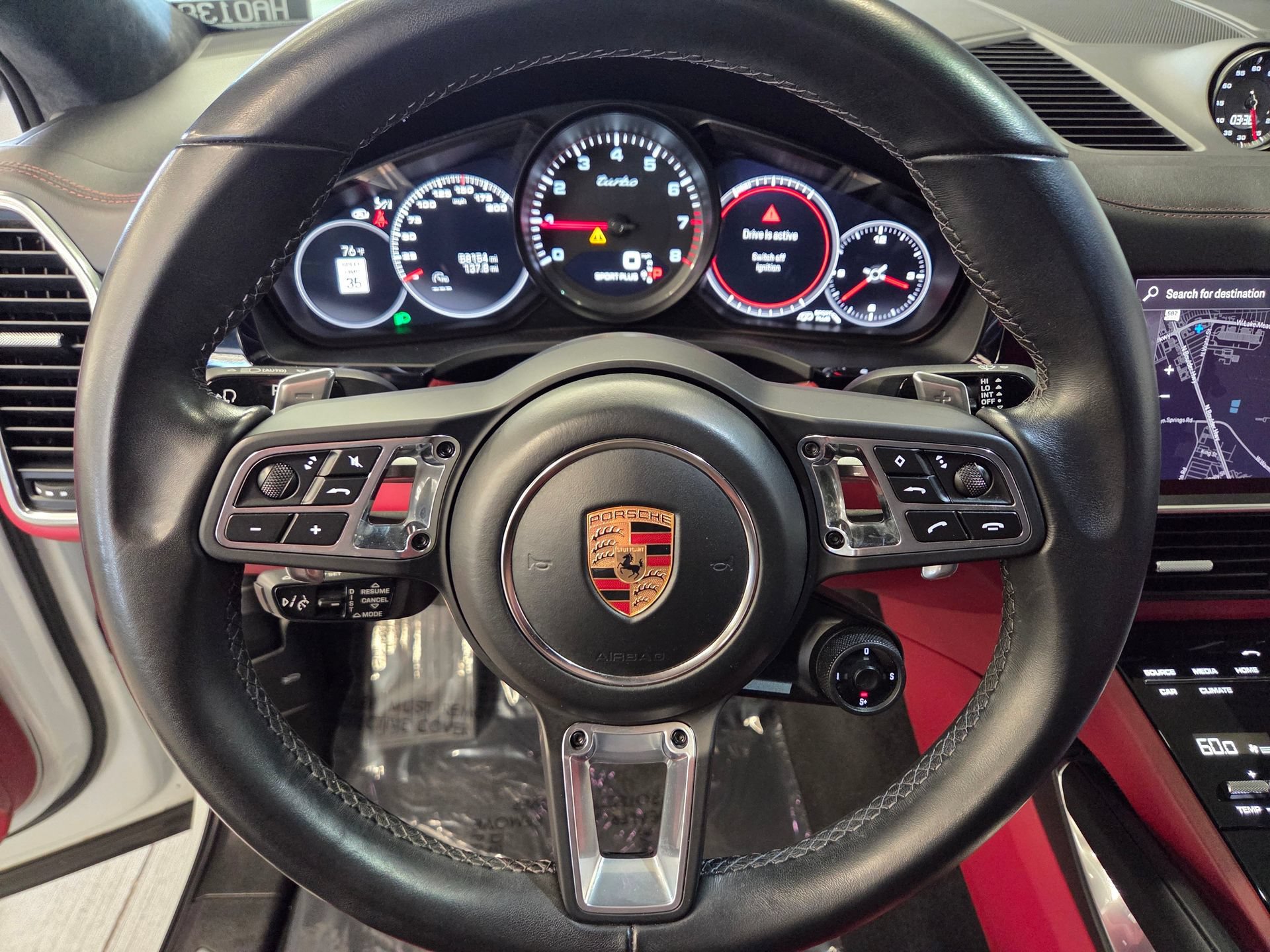 Certified 2023 Porsche Cayenne Turbo AWD/4WD image 16