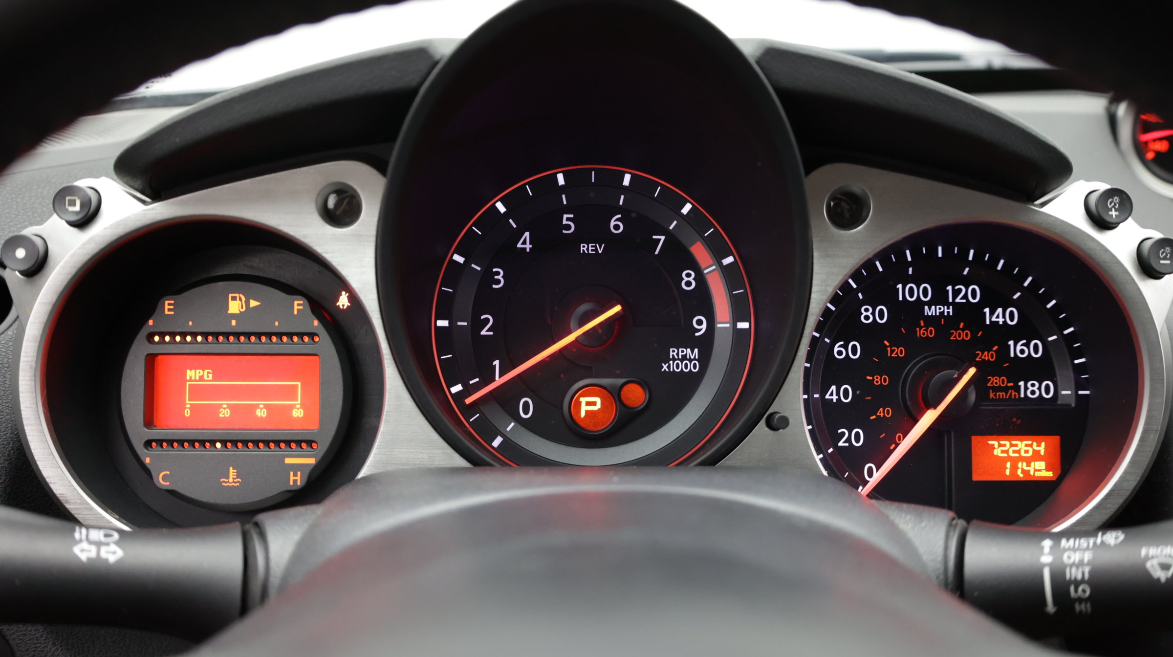 Used 2017 Nissan 370Z Coupe RWD image 22