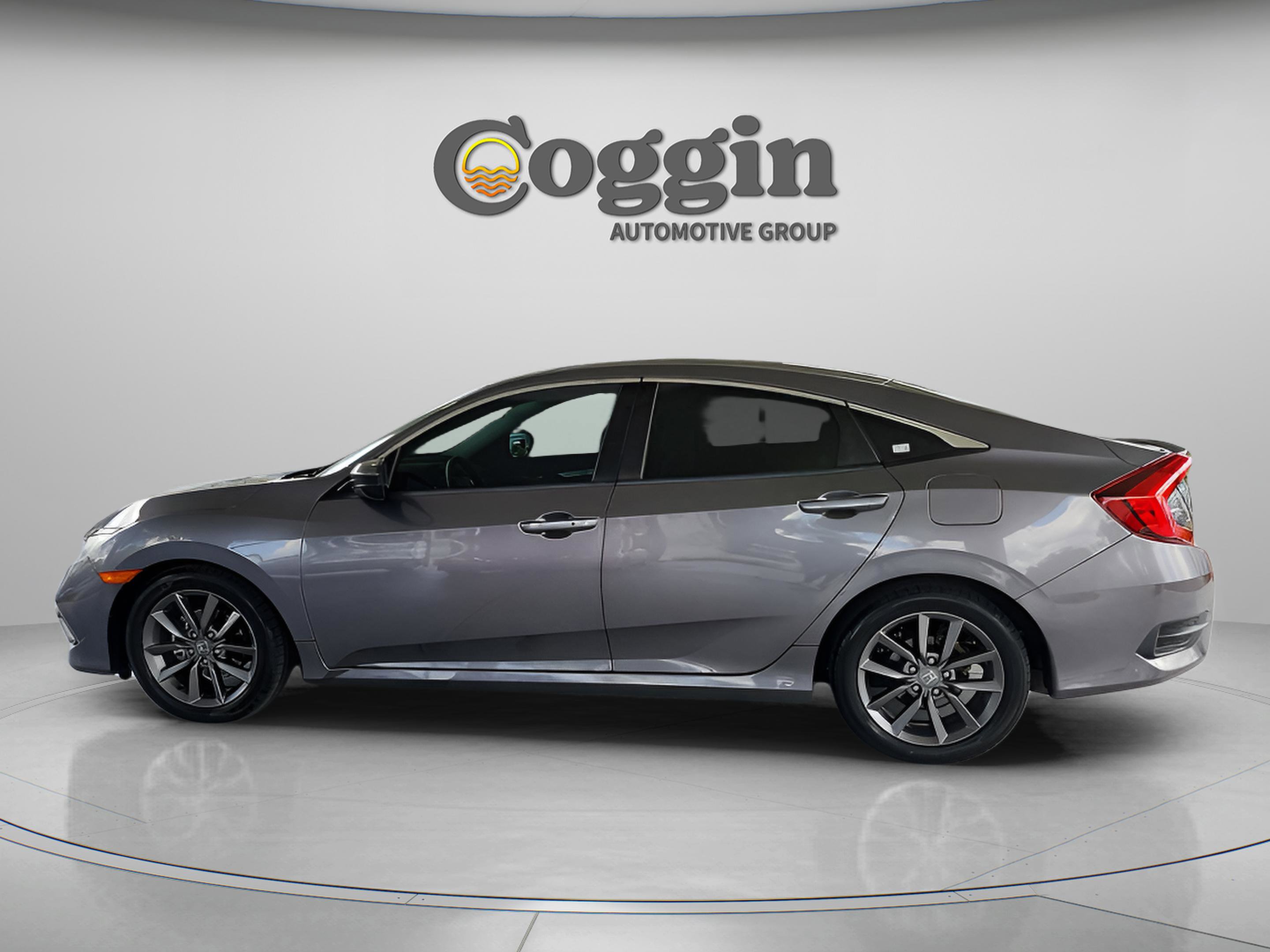 Used 2021 Honda Civic EX image 2