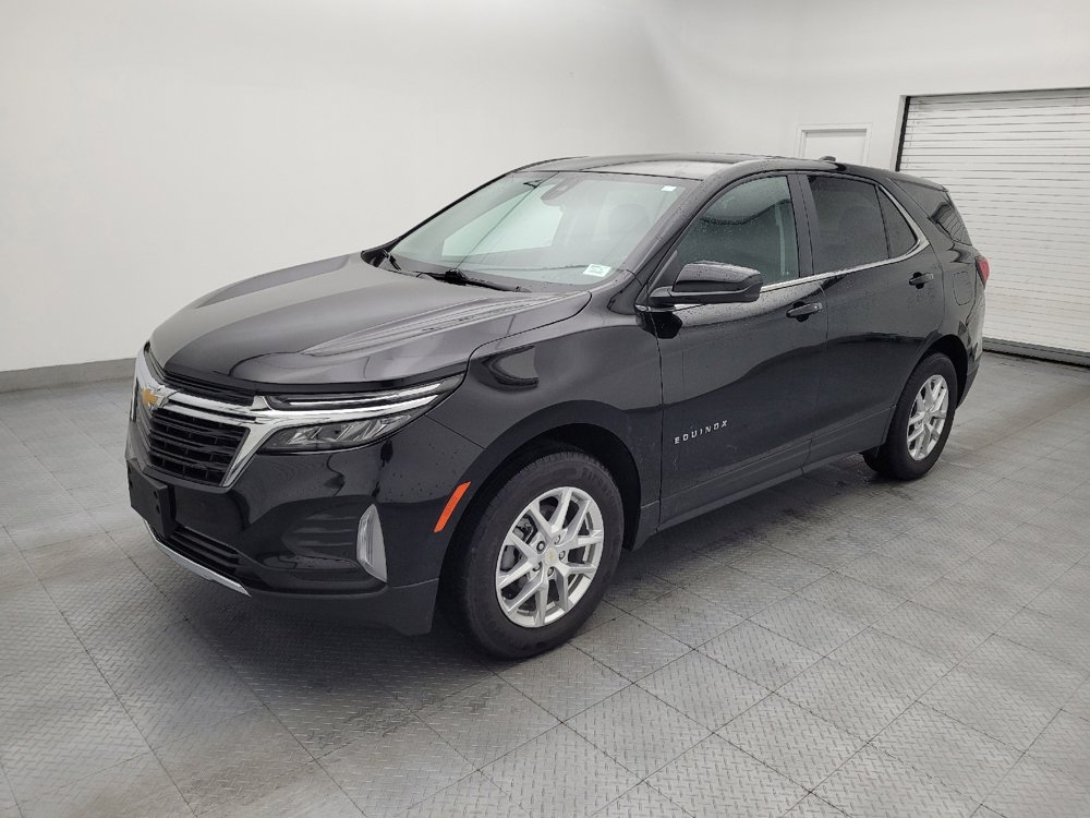 Used 2024 Chevrolet Equinox LT w/ LPO, Floor Liner Package AWD/4WD image 2