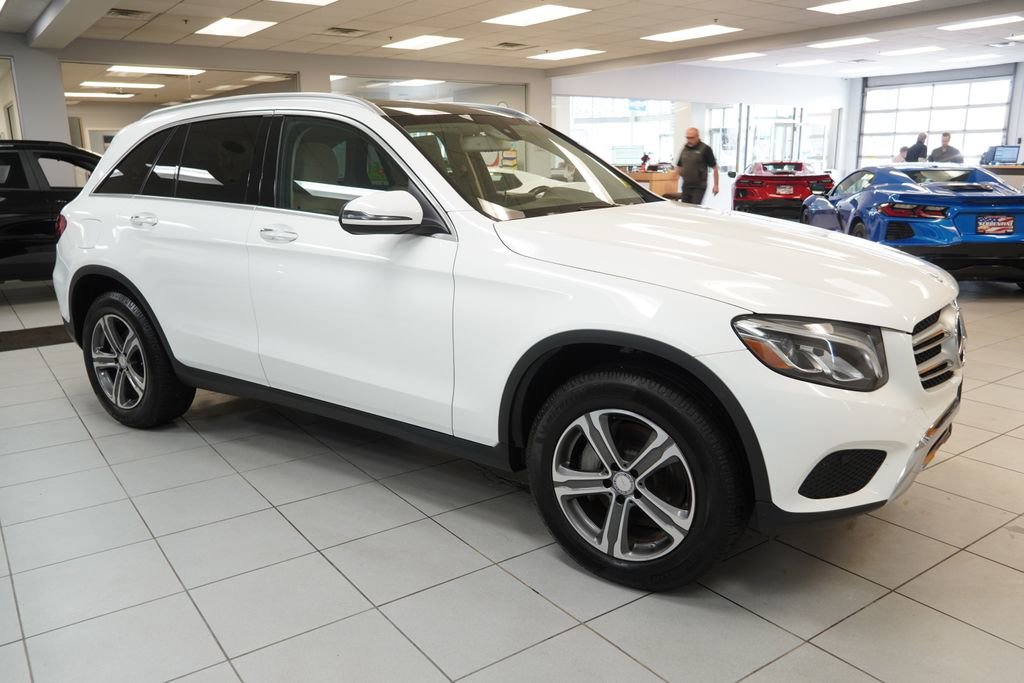Used 2017 Mercedes-Benz GLC 300 4MATIC image 15