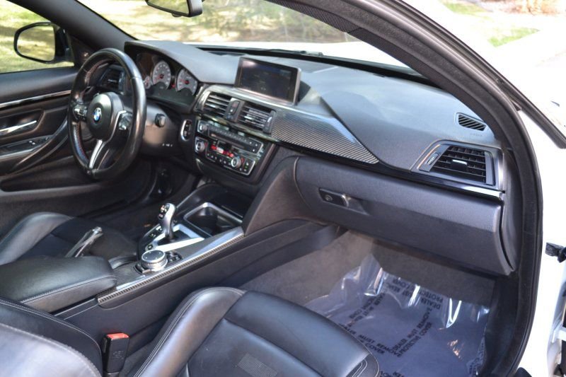 Used 2015 BMW M4 Coupe image 28