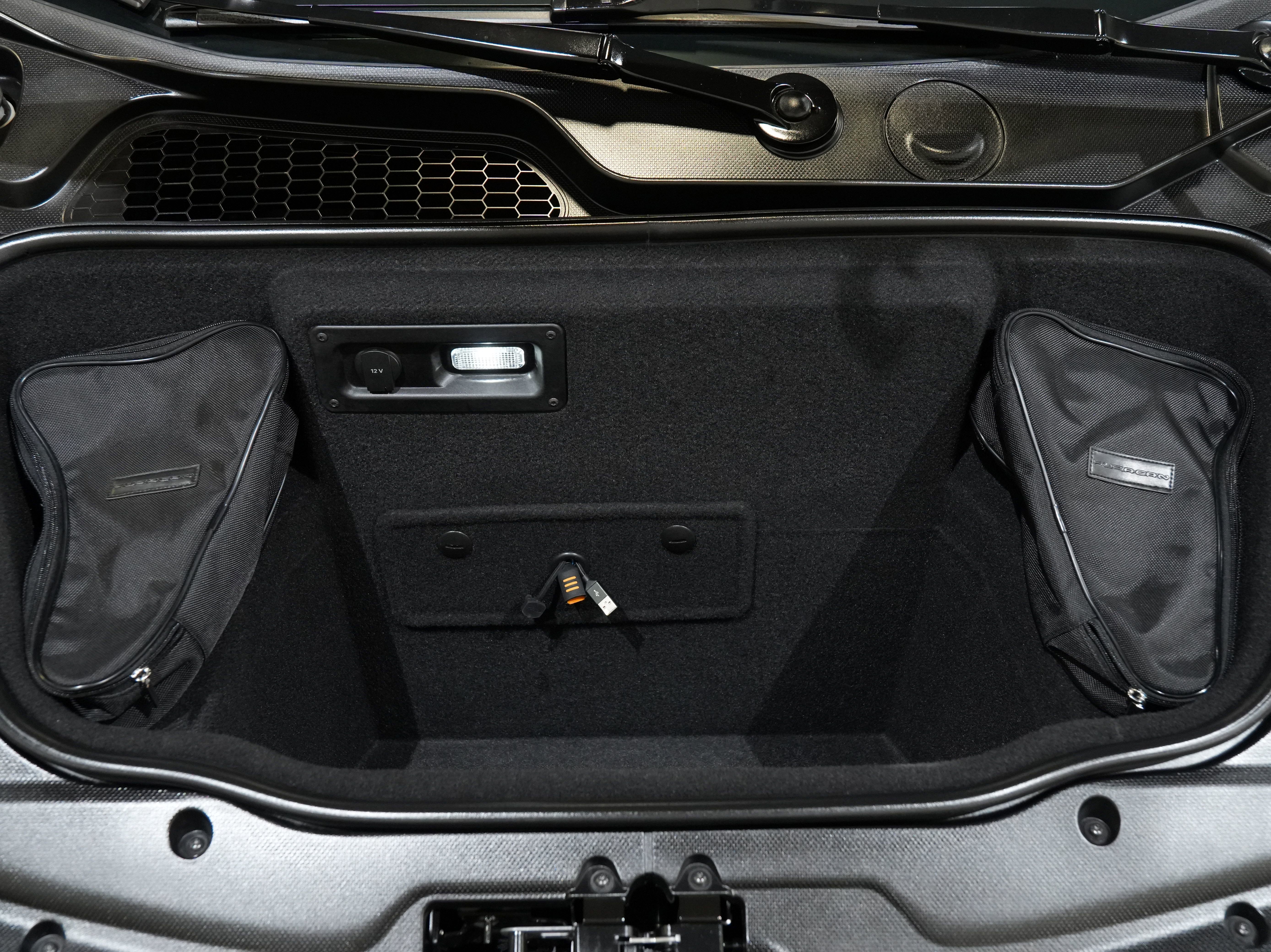 Used 2021 Lamborghini Huracan EVO image 50
