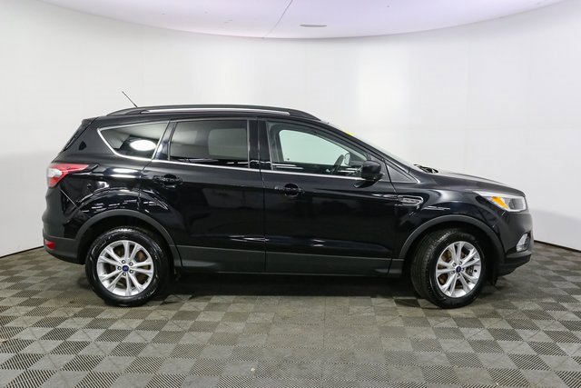 Used 2018 Ford Escape SE image 13