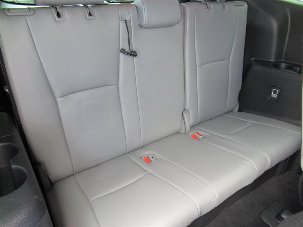 Used 2022 Toyota Highlander XLE FWD image 36