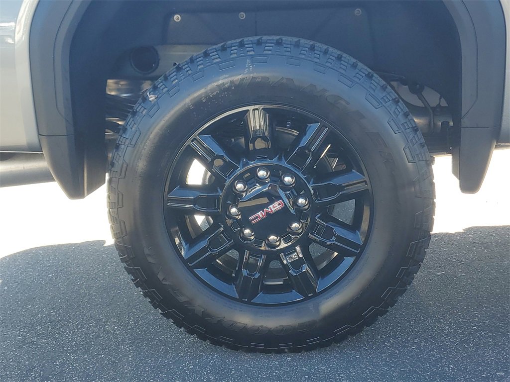 New 2026 GMC Sierra 2500 AT4 w/ AT4 Premium Plus Package image 5