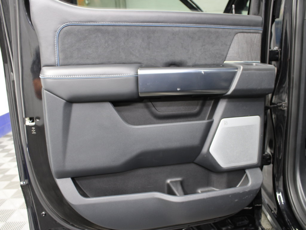 Used 2025 Ford F450 Platinum AWD/4WD image 72